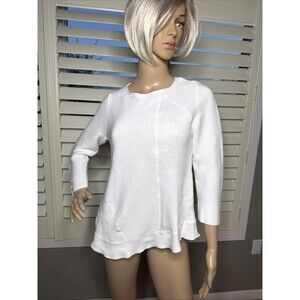 Habitat SM Sweater white pullover sweater size small Boutique Designer SM